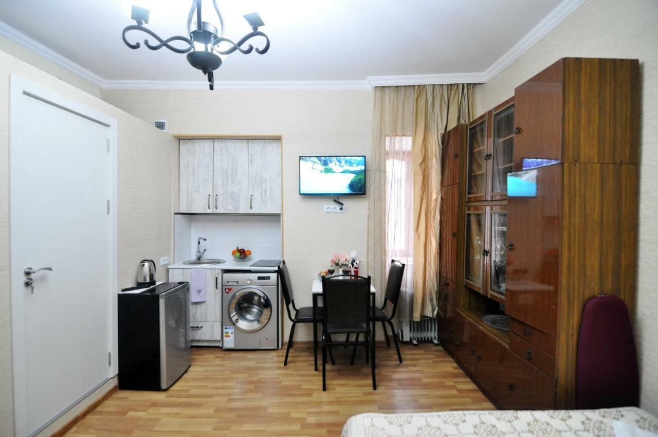 Apartment Albatross Tbilisi Exterior photo
